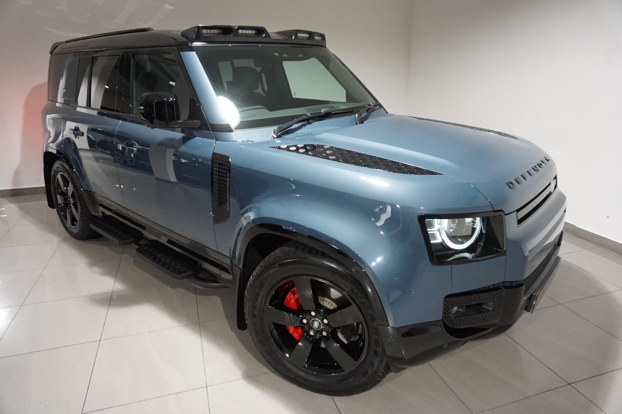 Land Rover Defender 110 2.0 P400e 15.4kWh X-Dynamic HSE SUV 5dr Petrol Plug-in Hybrid Auto 4WD Euro 6 (s/s) (404 ps)